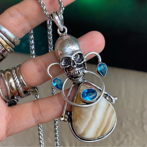 yellow white stripped agate & blue aquamarine stones skull boho goth necklace . - Picture 3 of 12